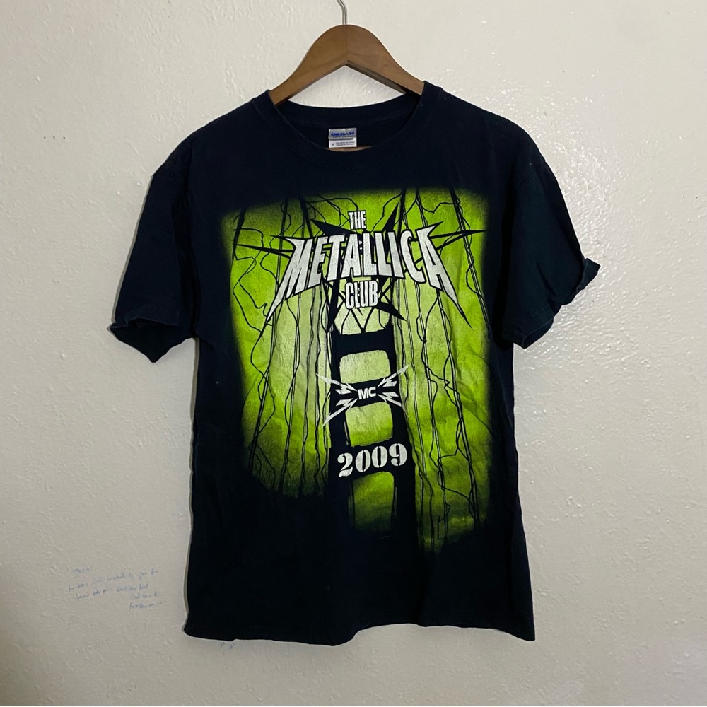 09 Metallica Club Tee